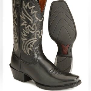 Ariat Men's Legend Black Deertan Punchy Toe Cowboy Boot size 8.5 D